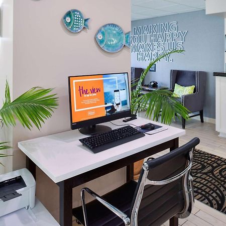 Hampton Inn Vero Beach Outlets Екстер'єр фото