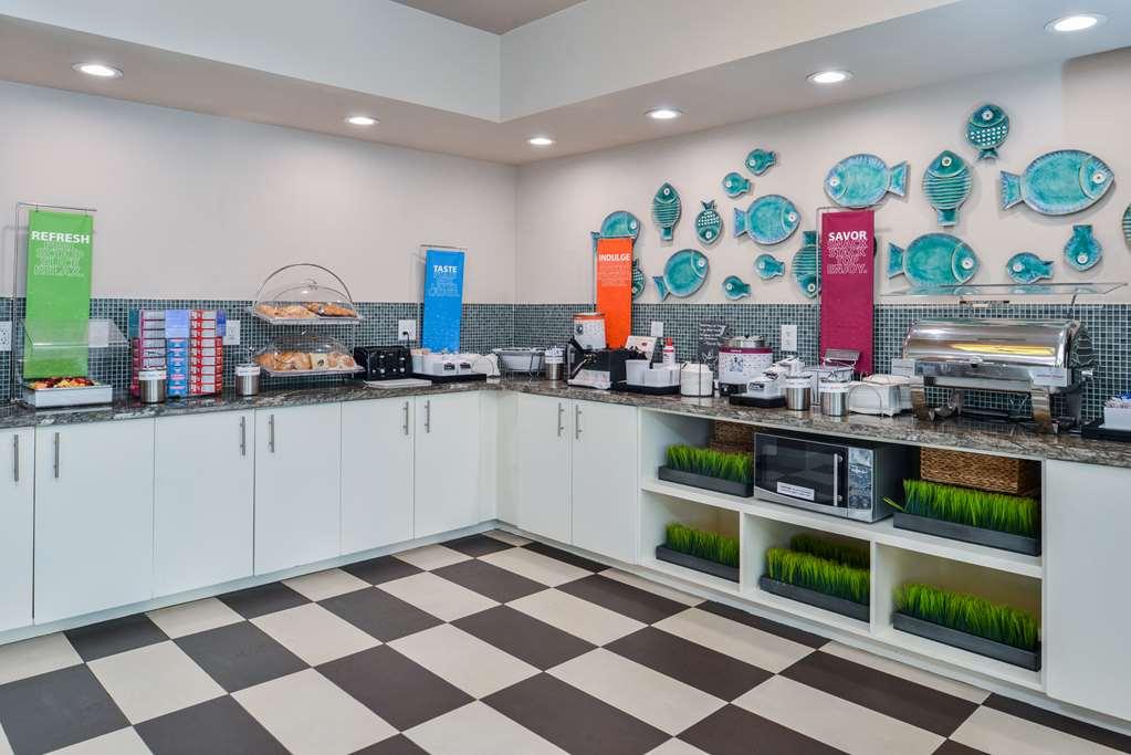 Hampton Inn Vero Beach Outlets Ресторан фото