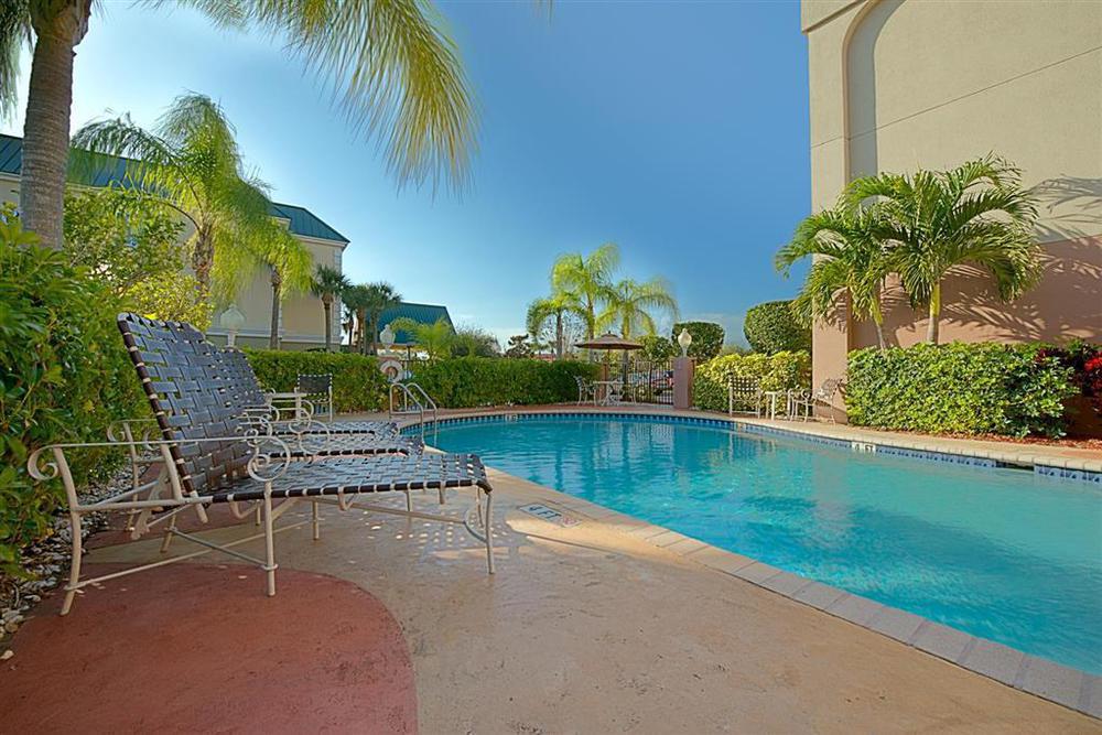 Hampton Inn Vero Beach Outlets Зручності фото